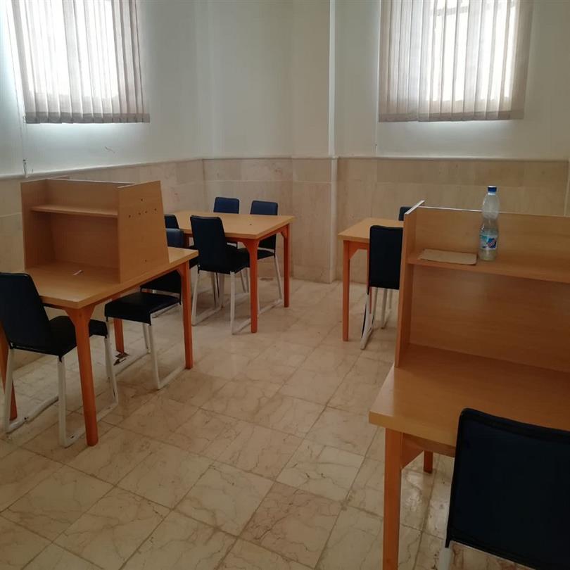 سالن مطالعه برادران